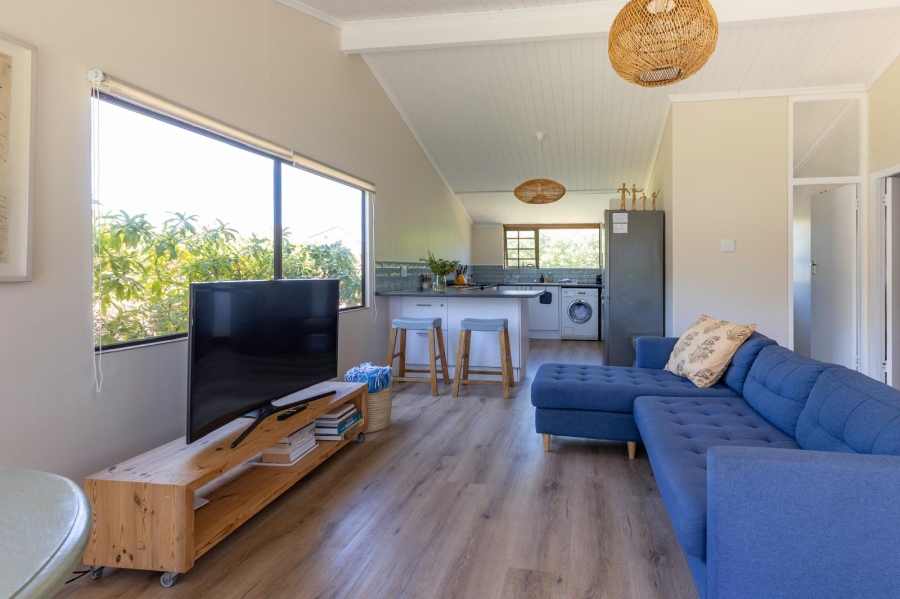 To Let 2 Bedroom Property for Rent in Fish Hoek Western Cape